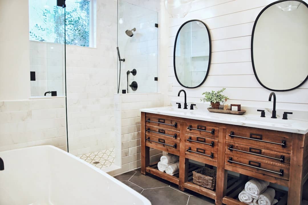 Local Bathroom Remodel Contractors: Your Guide to Hiring